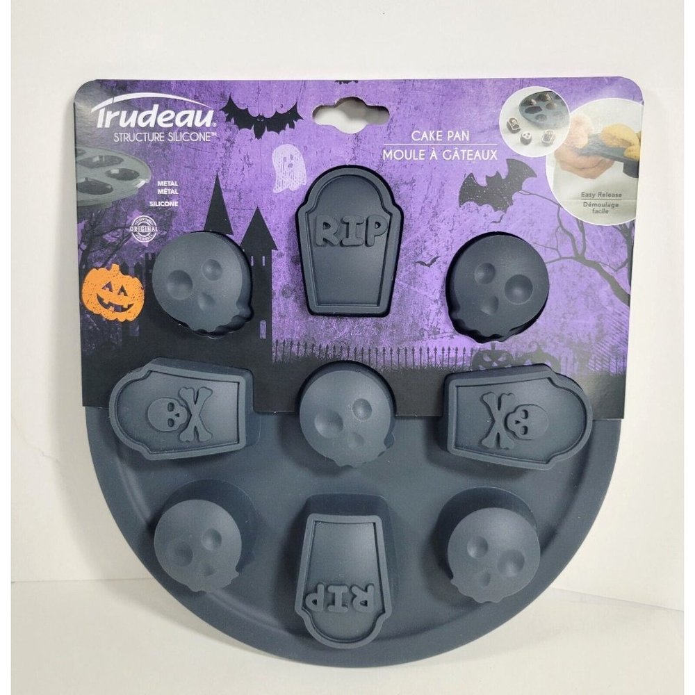 Halloween Tomb & Skulls Mini Treat Cake Pan Trudeau Structure Silicone 10" Round
